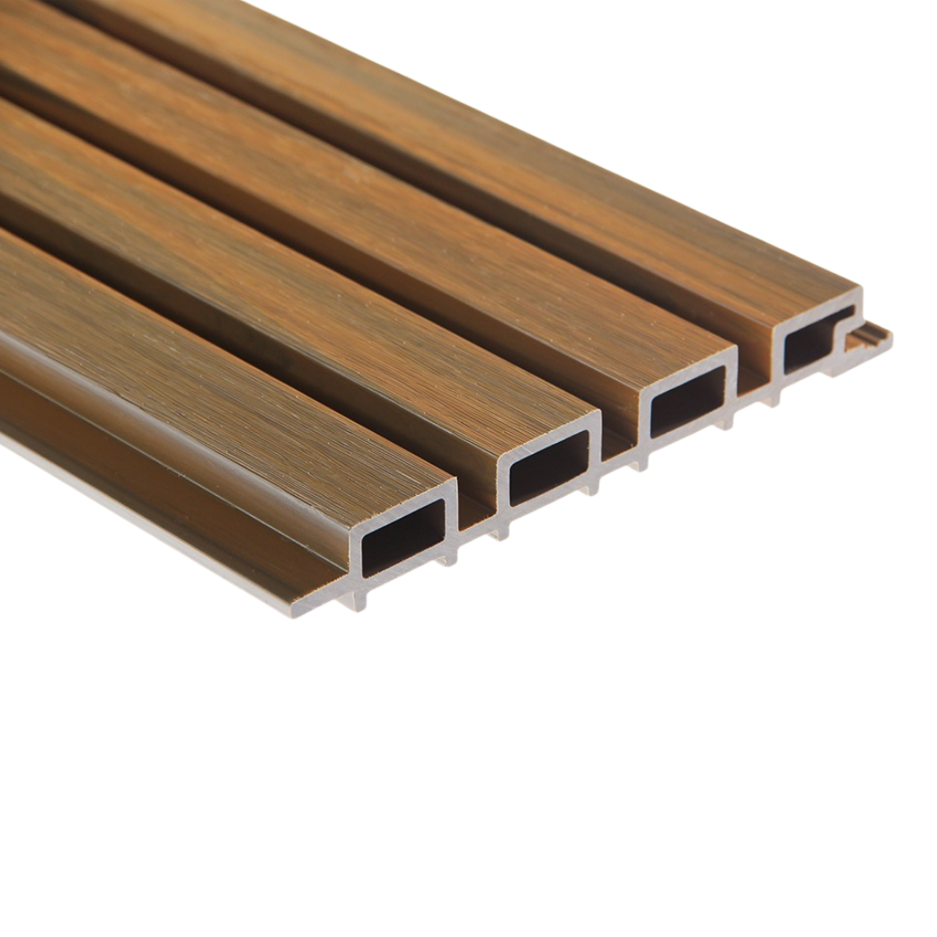 Lambrín 4-20 WPC Cepillado Exterior - OAK